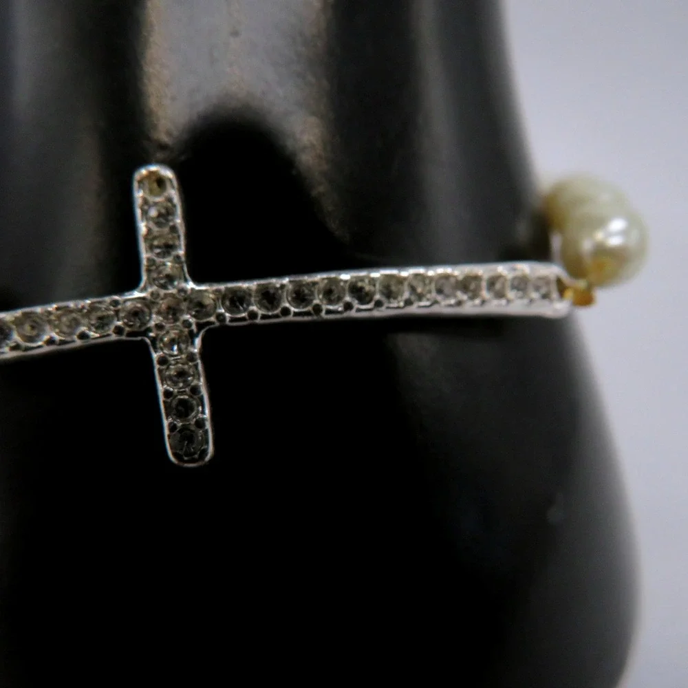 Faux Pearl Cross Stretch Bracelet Rhinestone Religious Jewelry Cream Silver